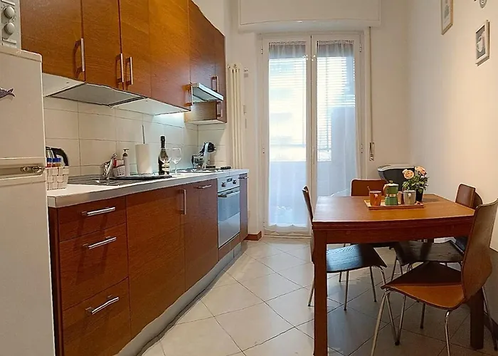Joy Charming House Apartament Mediolan